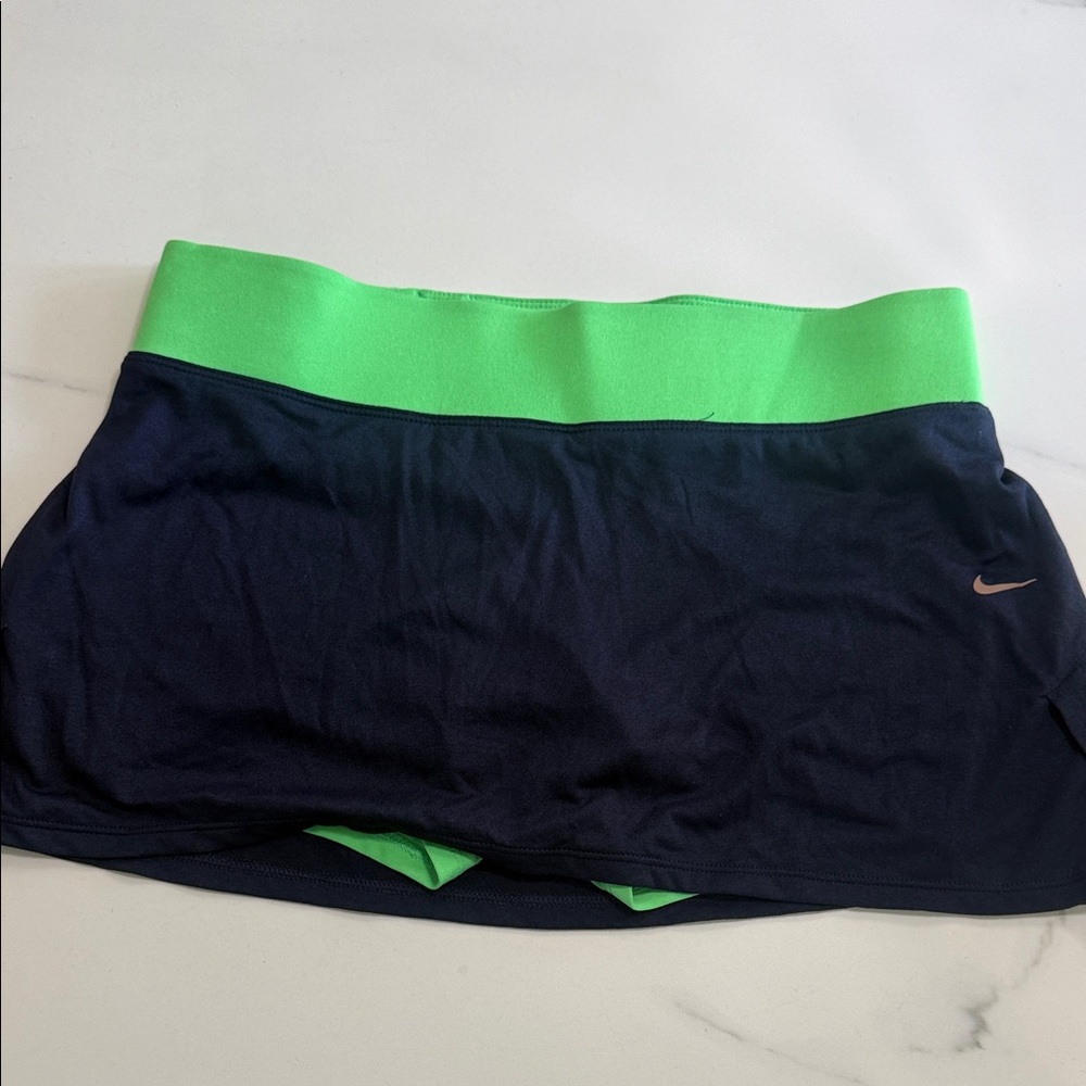 Nike Black and Neon Green Skirt